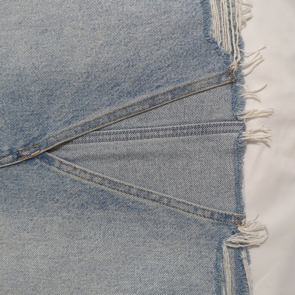 Abercrombie & Fitch Denim Midi Length Skirt, Color Light Wash Size 24 - Picture 9 of 15